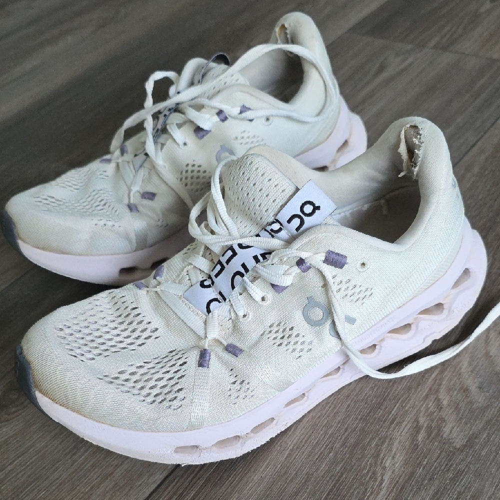 On Running Women's Sneakers in Off-White with Light Purple Accents